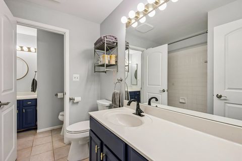 Tiny photo for 1254 Ballantrae Place #D, Mundelein, IL 60060 (MLS # 12567075)