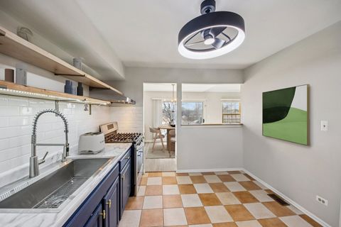 Tiny photo for 1254 Ballantrae Place #D, Mundelein, IL 60060 (MLS # 12567075)