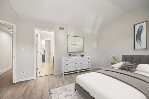 Tiny photo for 1254 Ballantrae Place #D, Mundelein, IL 60060 (MLS # 12567075)