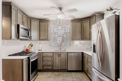 Tiny photo for 11304 S Saint Louis Avenue, Chicago, IL 60655 (MLS # 12597411)
