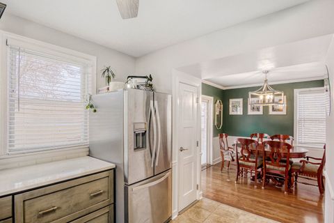 Tiny photo for 11304 S Saint Louis Avenue, Chicago, IL 60655 (MLS # 12597411)