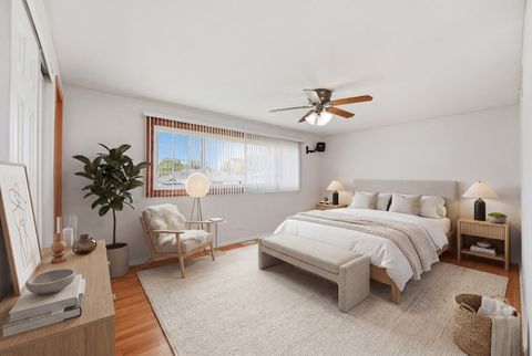 Tiny photo for 516 Janine Lane, Schaumburg, IL 60193 (MLS # 12645517)