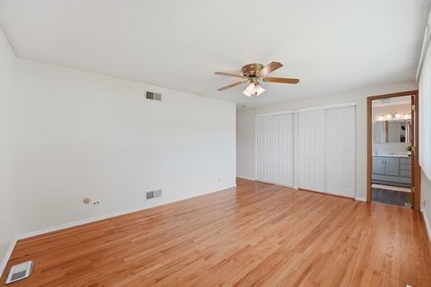 Tiny photo for 516 Janine Lane, Schaumburg, IL 60193 (MLS # 12645517)