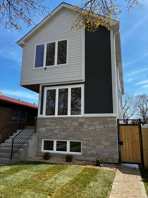 Photo of 3755 N Odell Avenue, Chicago, IL 60634 (MLS # 12614165)