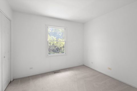 Tiny photo for 1405 Prairie Crossing Drive, West Chicago, IL 60185 (MLS # 12501916)