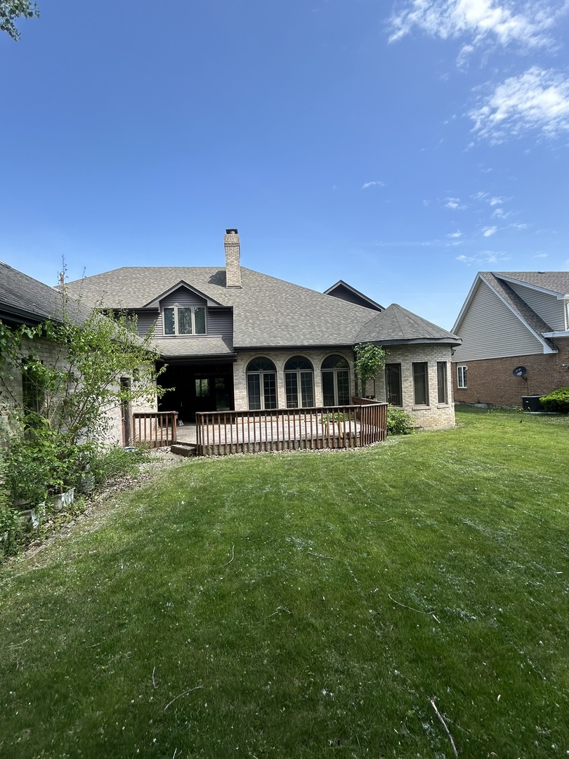 3050 London Drive