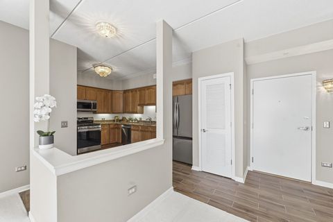 Tiny photo for 455 W Wood Street #405, Palatine, IL 60067 (MLS # 12614543)