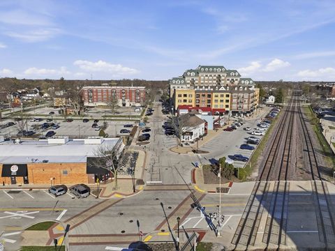 Tiny photo for 455 W Wood Street #405, Palatine, IL 60067 (MLS # 12614543)