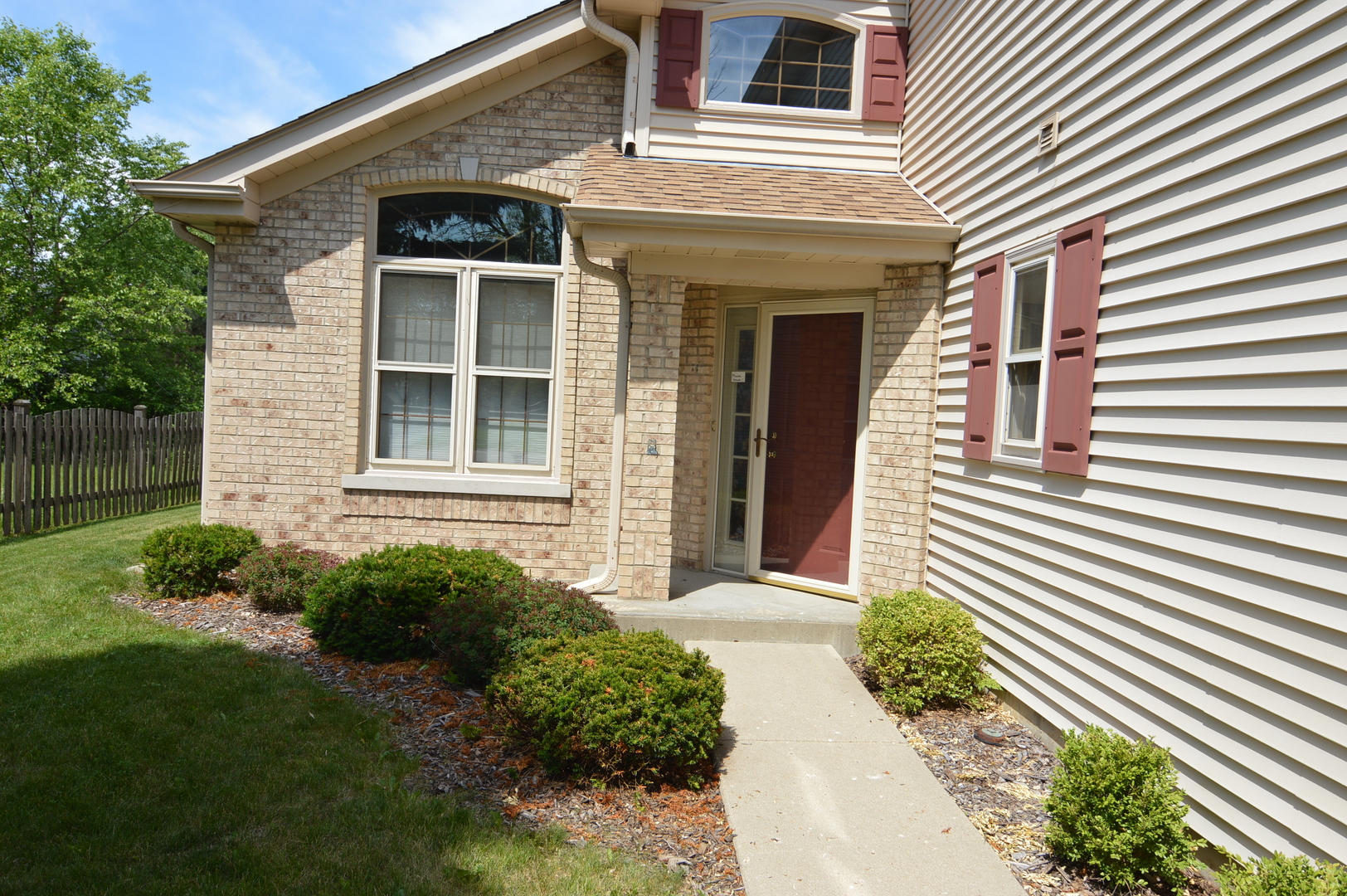 519 Indian Ridge Trail