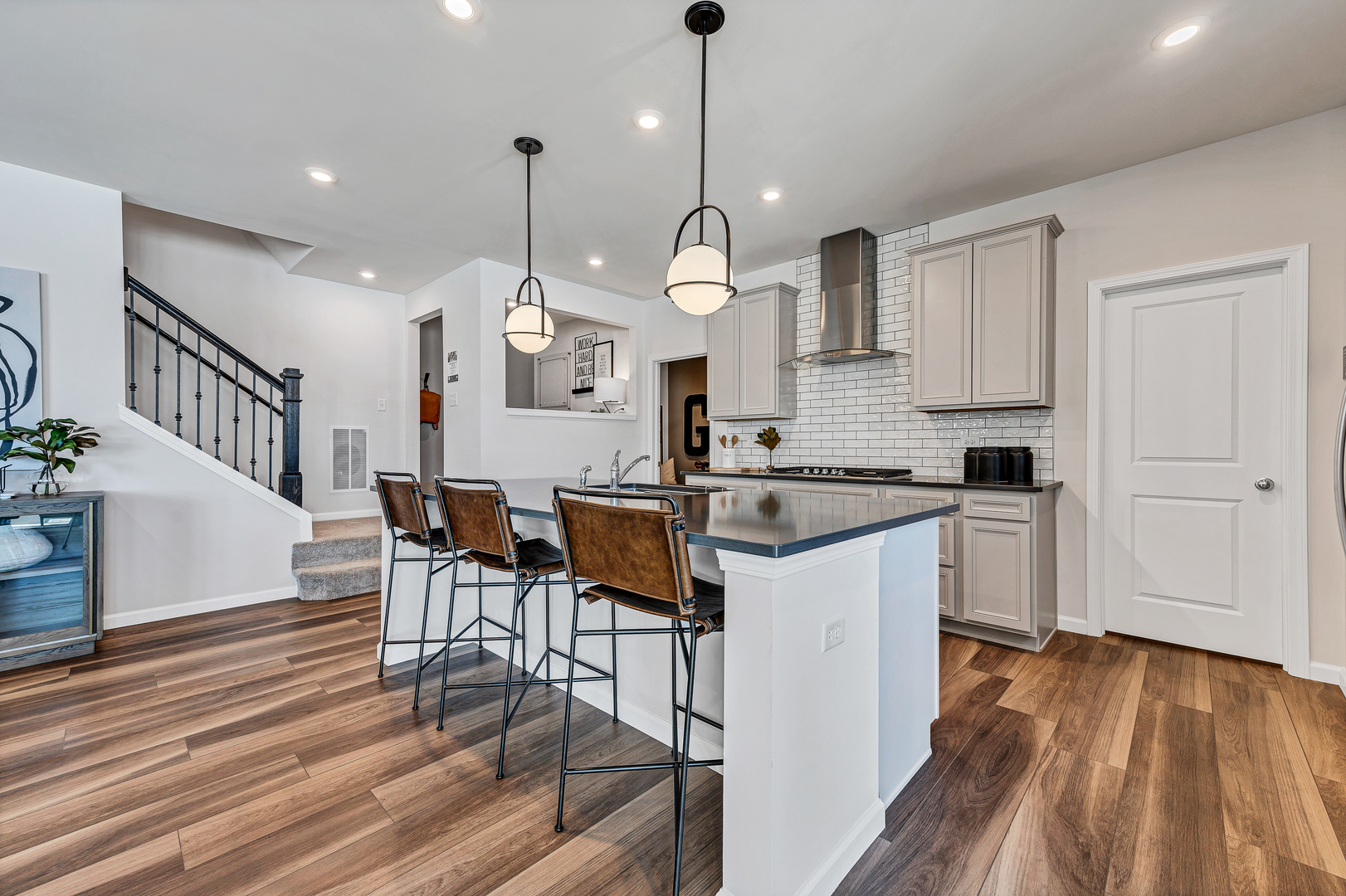 23448 W Lansdowne Road