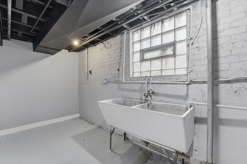 Tiny photo for 5515 S Oakley Avenue, Chicago, IL 60636 (MLS # 12704416)