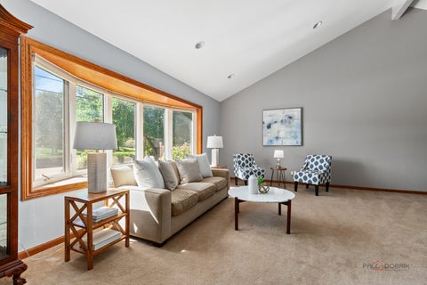 Tiny photo for 720 S Butterfield Road, Libertyville, IL 60048 (MLS # 12717588)
