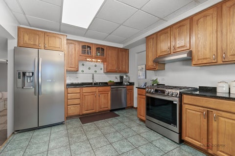 Tiny photo for 720 S Butterfield Road, Libertyville, IL 60048 (MLS # 12717588)