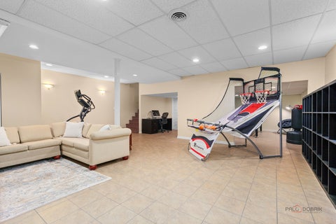 Tiny photo for 720 S Butterfield Road, Libertyville, IL 60048 (MLS # 12717588)