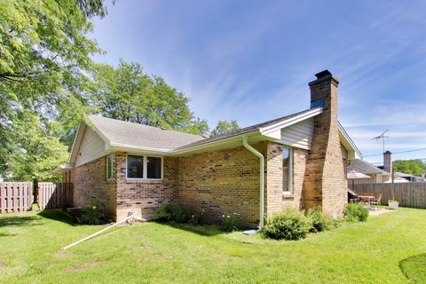 Tiny photo for 1002 S Haddow Avenue, Arlington Heights, IL 60005 (MLS # 12687281)
