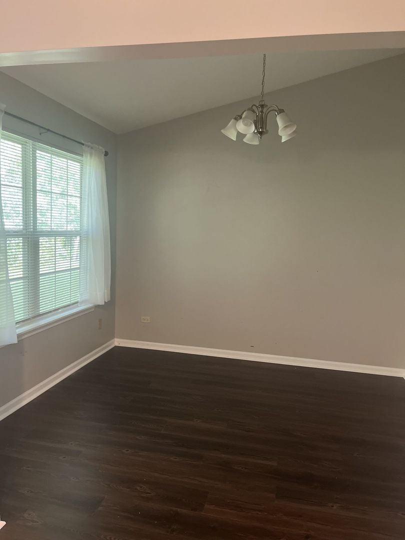 1404 W Split Oak Circle