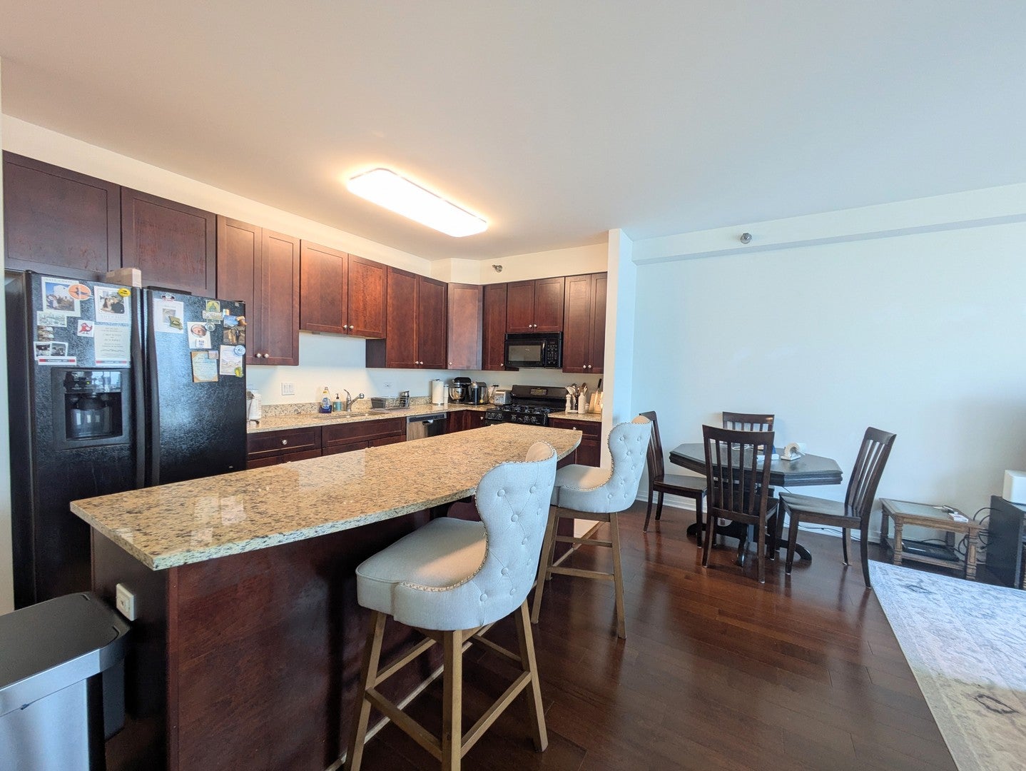 33 W Ontario Street 35F