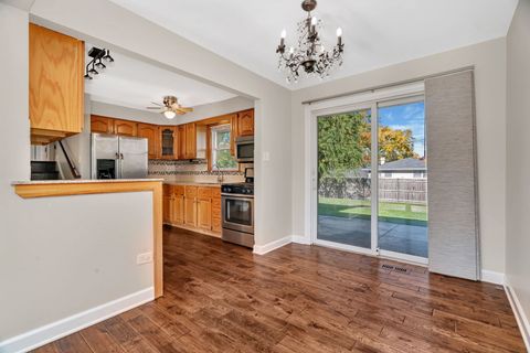 Tiny photo for 8142 W 90th Street, Hickory Hills, IL 60457 (MLS # 12510352)