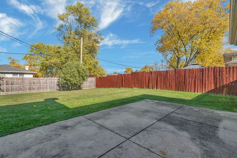 Tiny photo for 8142 W 90th Street, Hickory Hills, IL 60457 (MLS # 12510352)