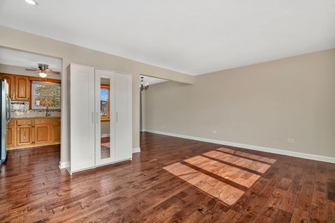 Tiny photo for 8142 W 90th Street, Hickory Hills, IL 60457 (MLS # 12510352)