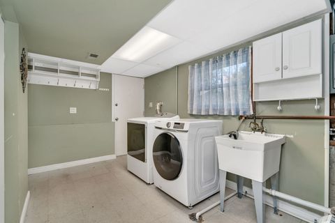 Tiny photo for 8142 W 90th Street, Hickory Hills, IL 60457 (MLS # 12510352)