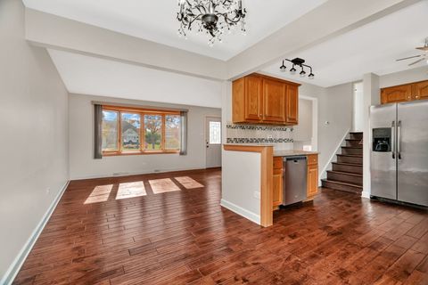 Tiny photo for 8142 W 90th Street, Hickory Hills, IL 60457 (MLS # 12510352)