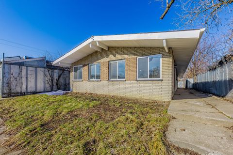 Photo of 15334 Hoyne Avenue, Harvey, IL 60426 (MLS # 12595389)