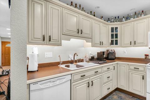 Tiny photo for 1125 Park Drive, Paxton, IL 60957 (MLS # 12406189)