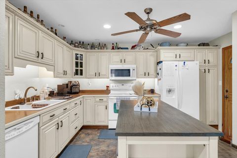 Tiny photo for 1125 Park Drive, Paxton, IL 60957 (MLS # 12406189)