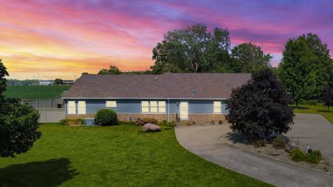 Tiny photo for 1125 Park Drive, Paxton, IL 60957 (MLS # 12406189)