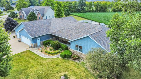 Tiny photo for 1125 Park Drive, Paxton, IL 60957 (MLS # 12406189)
