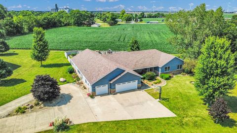 Tiny photo for 1125 Park Drive, Paxton, IL 60957 (MLS # 12406189)