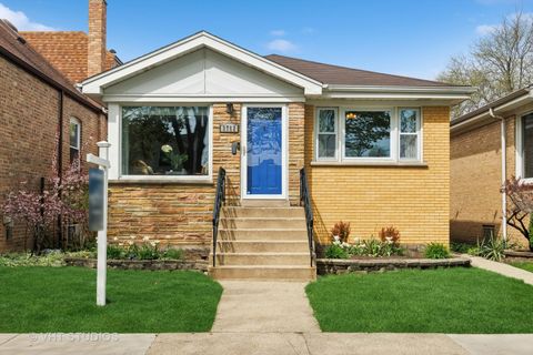 3762 N Odell Avenue Chicago IL 60634