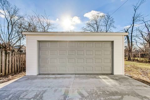 A home in Des Plaines