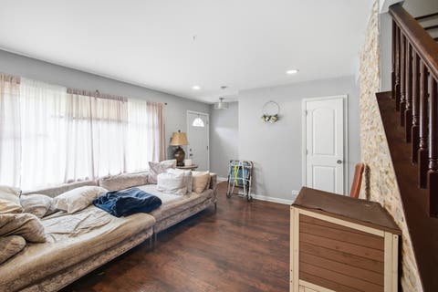 Tiny photo for 1150 N Boxwood Drive #A, Mount Prospect, IL 60056 (MLS # 12723676)