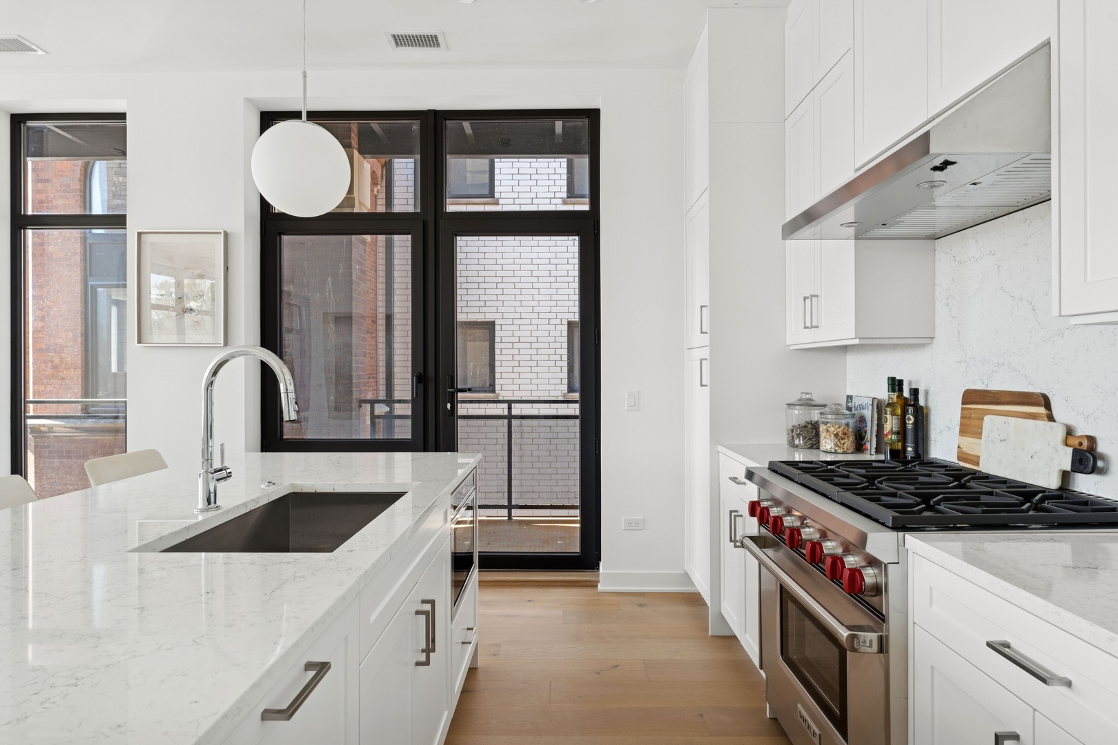 1340 W Chestnut Street 303