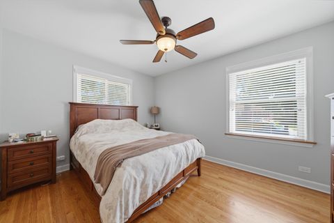 Tiny photo for 2232 Hawthorne Avenue, Westchester, IL 60154 (MLS # 12681723)