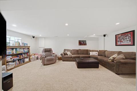 Tiny photo for 2232 Hawthorne Avenue, Westchester, IL 60154 (MLS # 12681723)