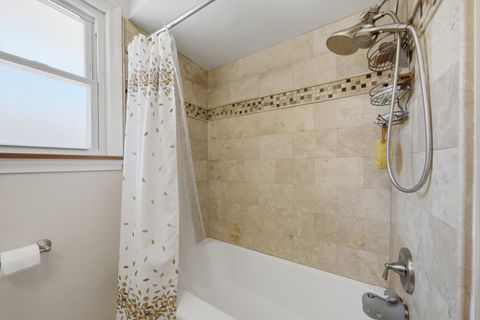Tiny photo for 2232 Hawthorne Avenue, Westchester, IL 60154 (MLS # 12681723)