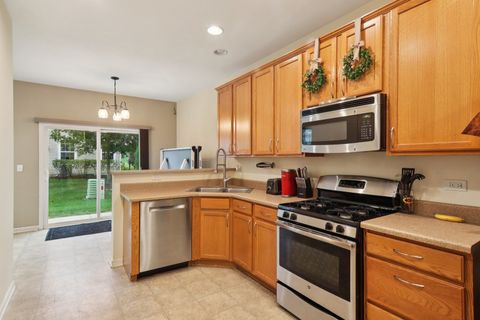 Tiny photo for 398 S Jade Lane, Round Lake, IL 60073 (MLS # 12493401)