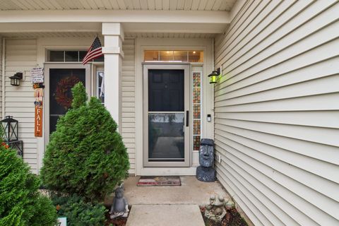 Tiny photo for 398 S Jade Lane, Round Lake, IL 60073 (MLS # 12493401)