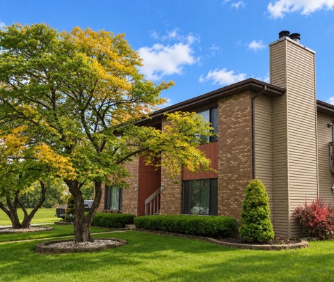 Photo of 993 KANE Street #993, South Elgin, IL 60177 (MLS # 12774856)