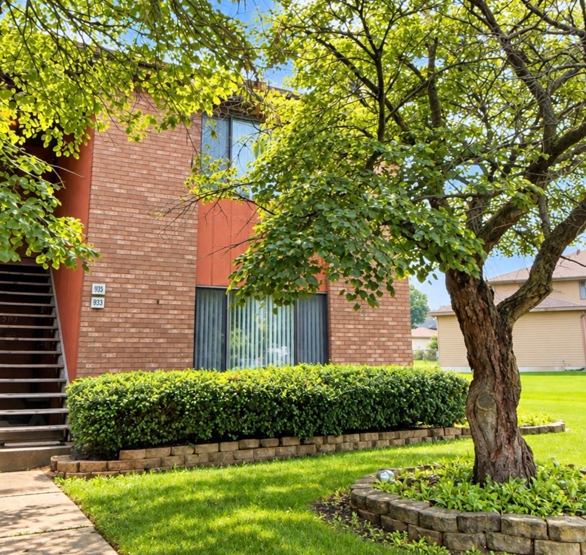 993 KANE Street 993