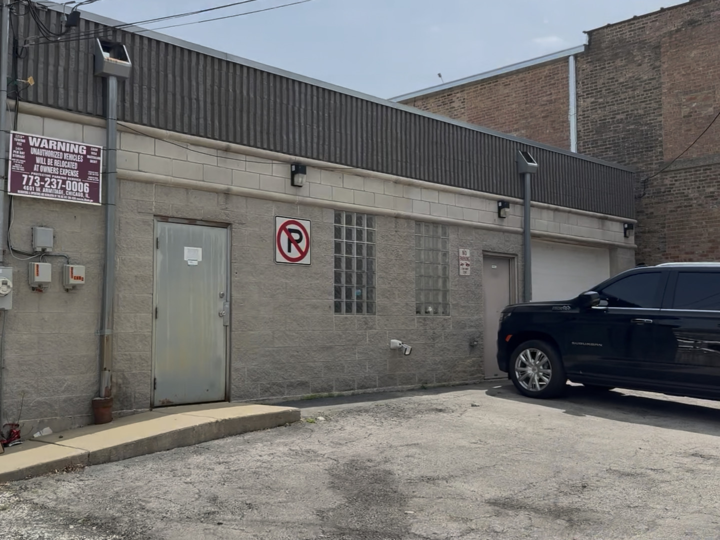 2622 N Cicero Avenue