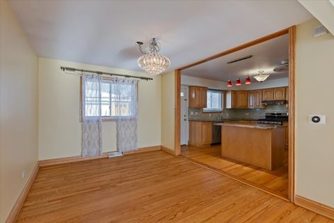 Tiny photo for 7910 CHURCHILL Street, Morton Grove, IL 60053 (MLS # 12533591)