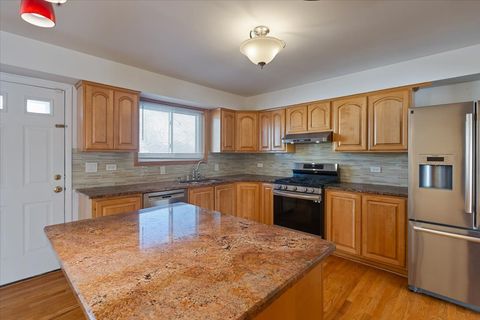 Tiny photo for 7910 CHURCHILL Street, Morton Grove, IL 60053 (MLS # 12533591)