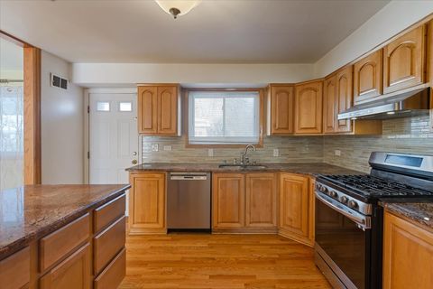 Tiny photo for 7910 CHURCHILL Street, Morton Grove, IL 60053 (MLS # 12533591)