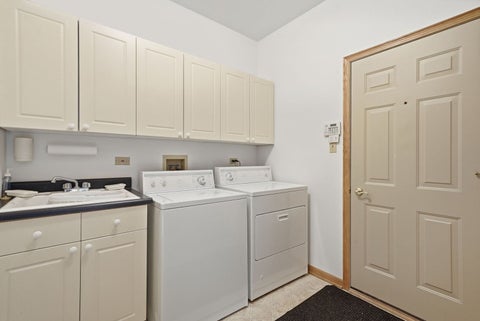 Tiny photo for 634 Primrose Circle, Matteson, IL 60443 (MLS # 12730939)