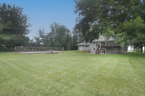 Tiny photo for 6212 Meyer Road, Marengo, IL 60152 (MLS # 12486090)