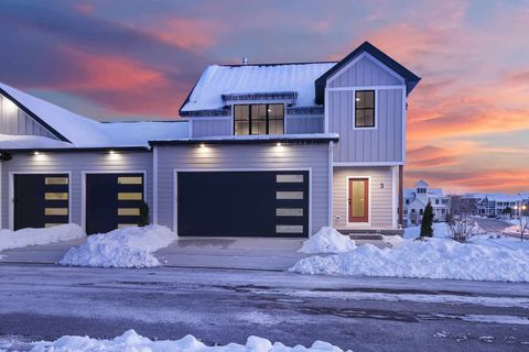 Photo of 3 Beech Tree Place, Ottawa, IL 61350 (MLS # 12529573)